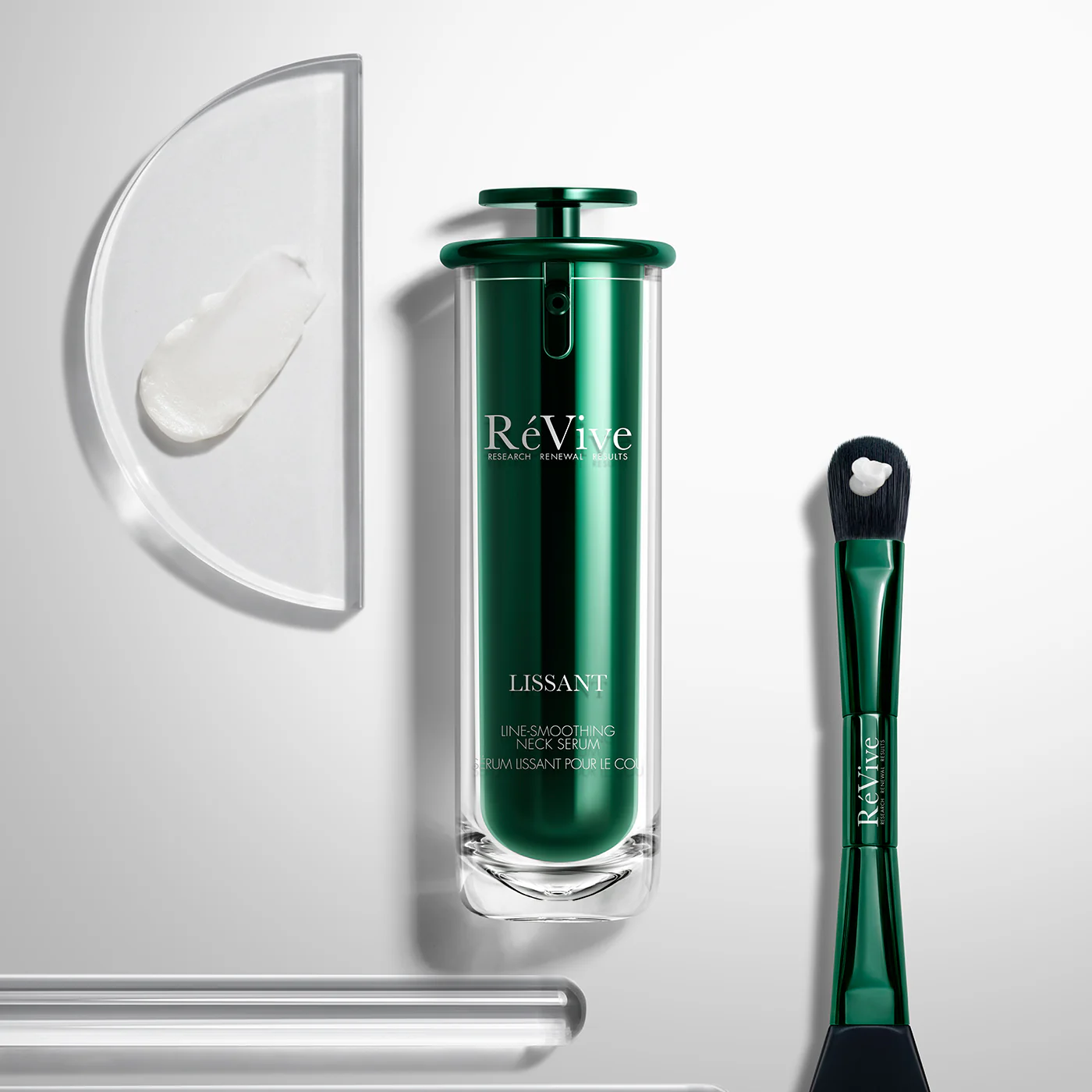 Lissant Line-Smoothing Neck Serum - Image 3