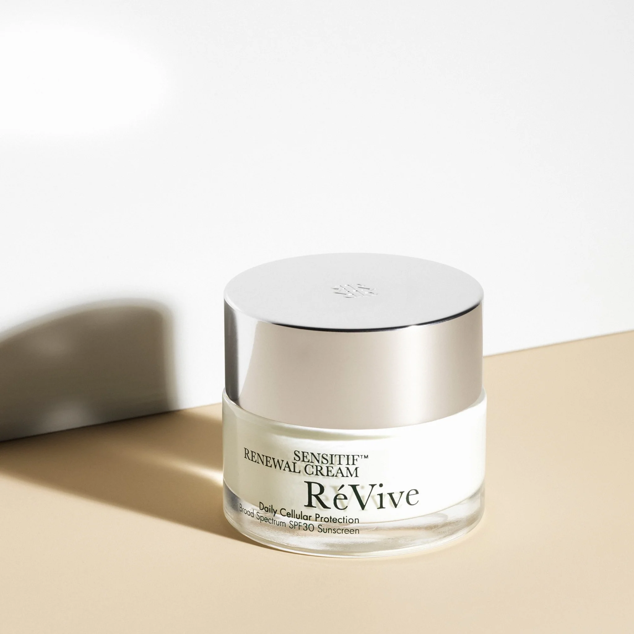 Sensitif Renewal Cream / Daily Cellular Protection Broad Spectrum SPF 30 Sunscreen - Image 4